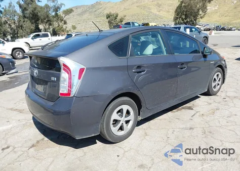 2014 Toyota Prius Two из США, поврежденный, VIN JTDKN3DU3E1764564